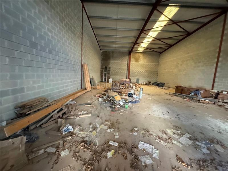 Foto 48c3b6c3-c8d8-4021-a7b0-1d6197222f4d. Fabrikhalle in Hormilla