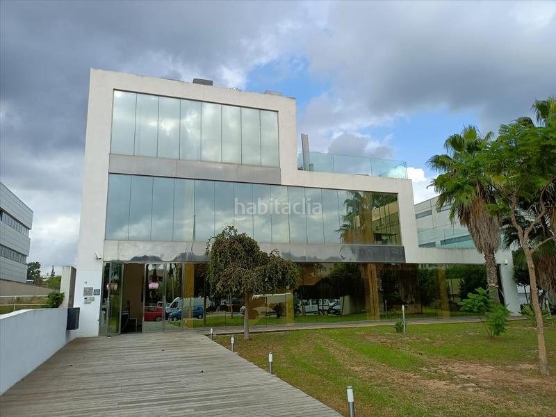 Foto 5e25d486-c563-41e2-85df-93426f5395a1. Ufficio in Parc Tecnològic Paterna
