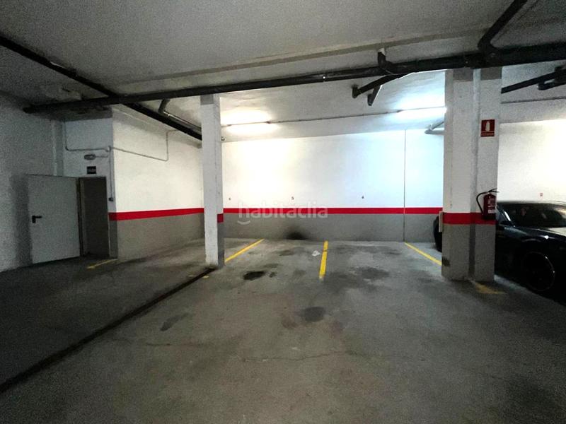 Foto 6f869674-bf5c-4396-a74b-e153555d212c. Parking coche en Lastrilla (La)