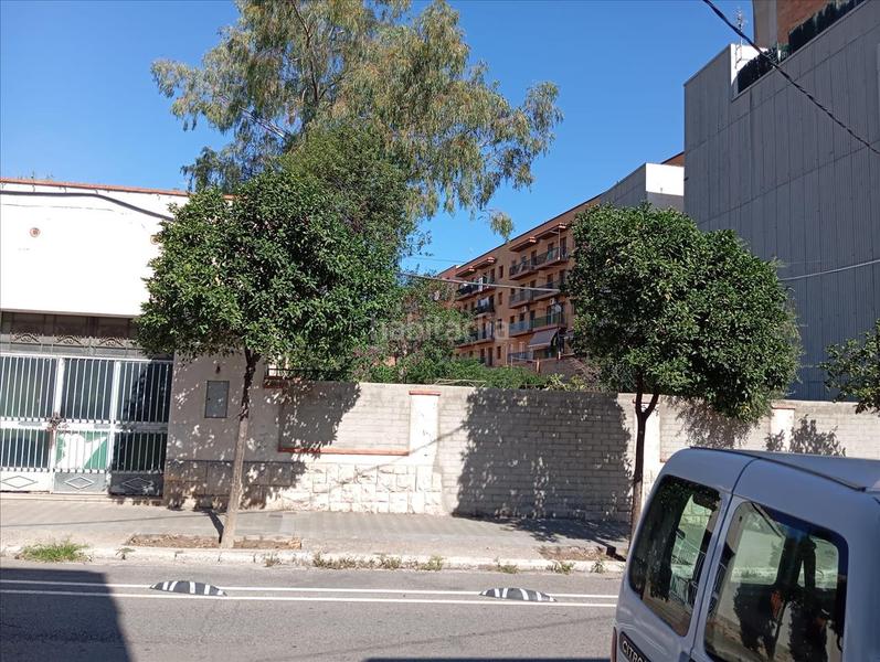 Foto dbd1cfe5-ff0d-4ffc-bb0a-c2434cbd0f12. Terrain résidentiel dans Creu de la Mà Figueres