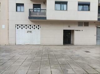 Locale commerciale in Calle Susana Marcos