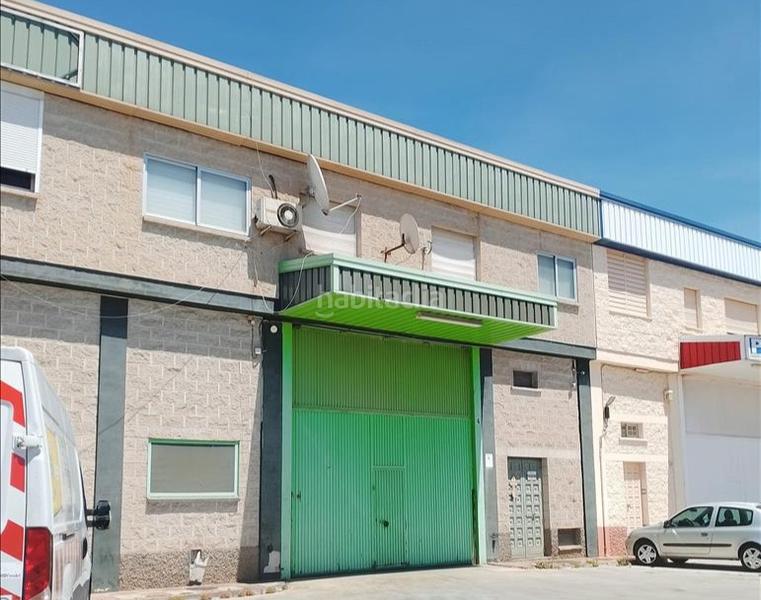 Foto 5e74b9d9-06c0-4119-b6b6-5b417e5be078. Fabrikhalle in Atarfe