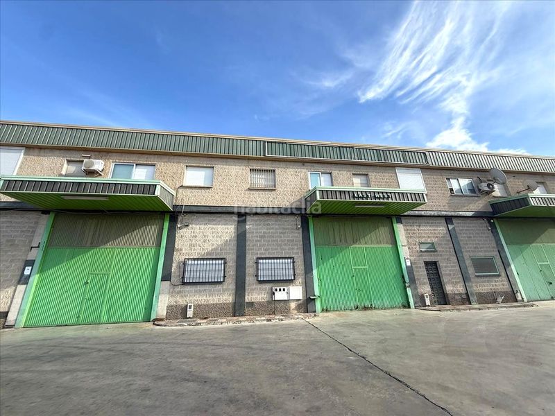 Foto 98857c51-99a3-4785-be54-0f734f73c49c. Nau industrial a Atarfe