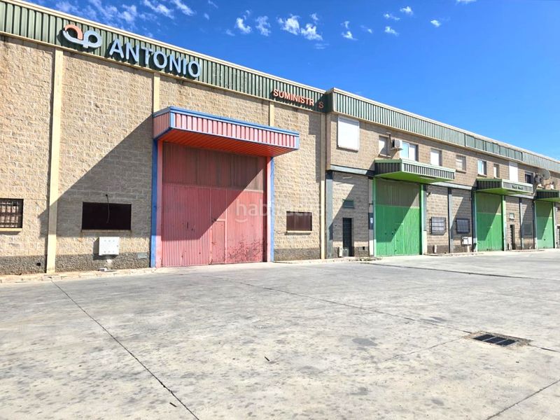 Foto bac2f19b-997f-440f-a1b1-985044cca592. Nau industrial a Atarfe