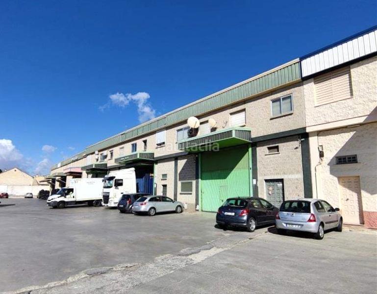 Foto c7a800d5-8ea7-474e-9ce3-e4115cb23e8c. Fabrikhalle in Atarfe