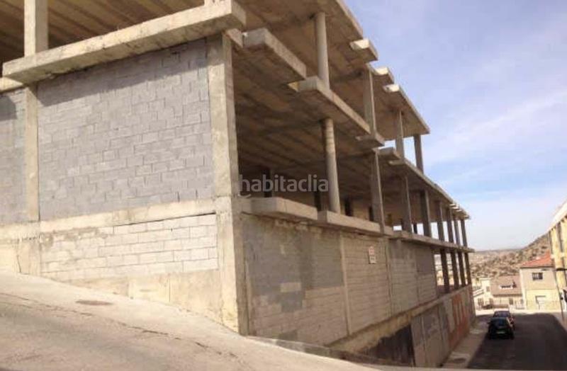 Foto f978e888-3632-45f3-a491-3e48a1cb2ac6. Casa adossada a Olula del Río