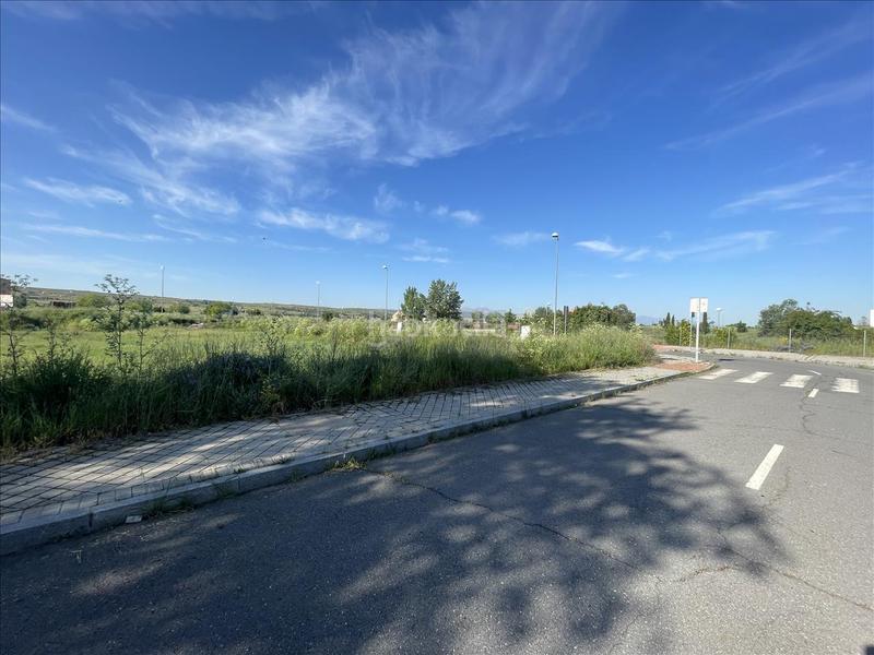 Foto c15a9977-f50e-4d7c-b9b3-33f7855edf7b. Wohngrundstück in Sónsoles Ávila