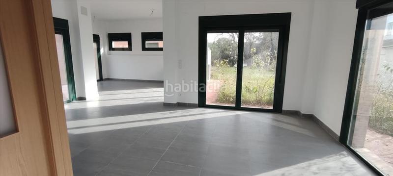 Foto be424f25-66e7-48d2-a894-3402f70d0a73. Casa amb aparcament a Olèrdola