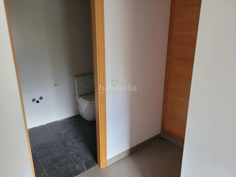 Foto 9e8f3868-2ba2-4e34-bd35-d8522bf0fd7c. Casa a schiera con parcheggio in Lugar Nuevo de Fenollet