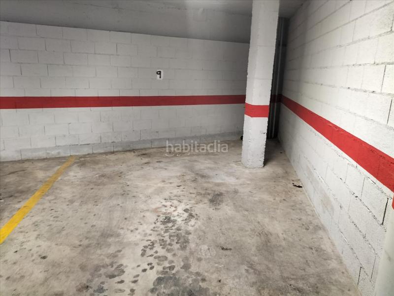 Foto a4a28adb-00b7-4aeb-bb06-71f9840ee90d. Parking voiture dans Solymar Benalmádena