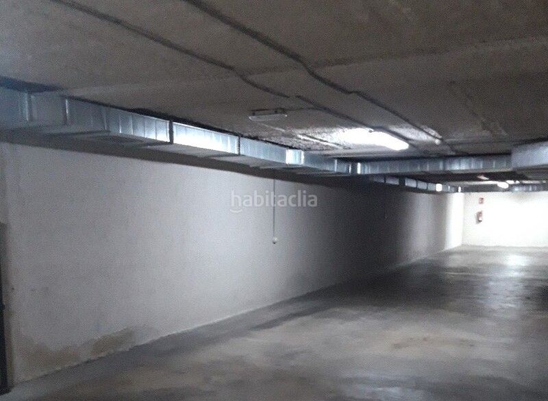 Foto 922ec0c3-54ff-4609-9335-b89dbf8e3ac2. Car parking in Centro Chiva
