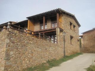 Pis a Sarroca de Bellera