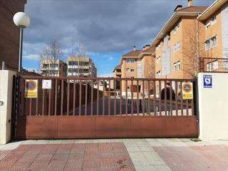 Aparcament cotxe  Las eras