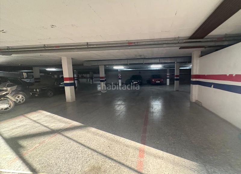 Foto a3ebb926-04b3-4155-8231-f42a6c7174f7. Parking coche en El Limonar Vélez - Málaga