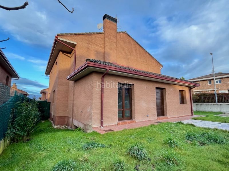 Foto a51327d1-b8ed-4db4-bc0e-5d2e095a0274. Casa amb calefacció aparcament a Orcoyen