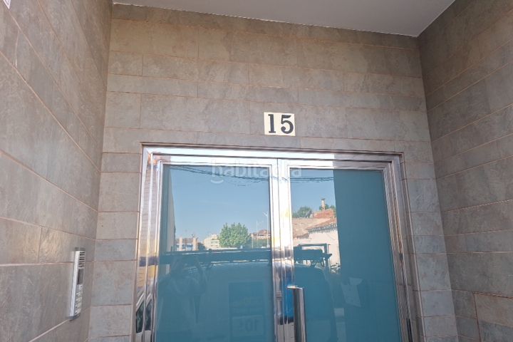 Foto 5f024735-2c16-4eaf-9bab-9e4265f7332b. Aparcament cotxe a Imaginalia - Llanos del Águila Albacete