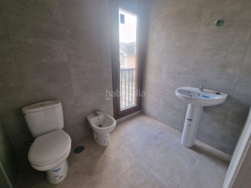 Foto db7966fc-5edf-43f7-9104-4778a4391a1c. Casa amb aparcament a Barreiros