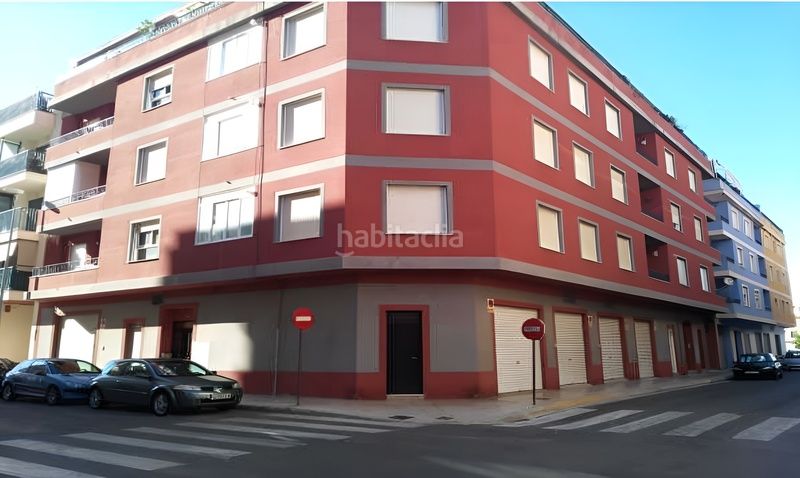 Foto f3bb8d87-afe6-4a62-bb6d-ba38d528a284. Aparcament cotxe a Alquenència - Venècia Alzira