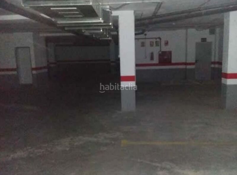 Foto 5766d2df-f3c1-4394-be34-57916e6532b1. Aparcament cotxe a Casco Antiguo Llíria