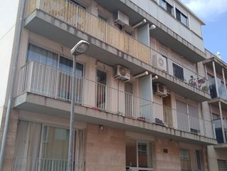 Parking voiture  Mariano madramany