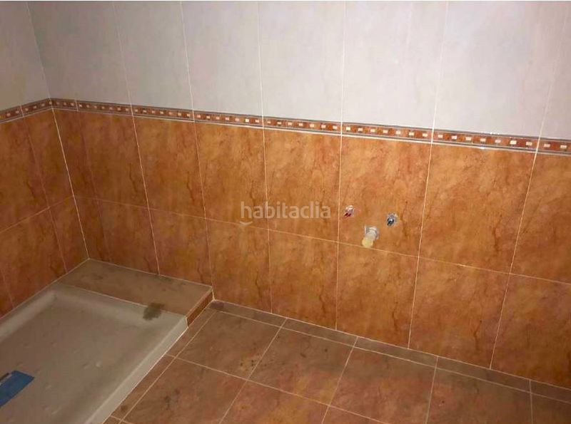 Foto 4ded1b81-c755-411e-9d28-c08121706639. Edificio in Cuatro Vientos Ponferrada