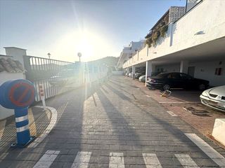 Parking coche  Las abejeras