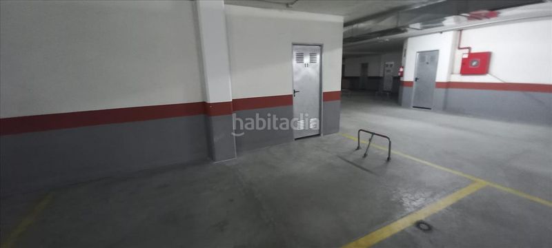 Foto 3eaa7cbb-74ce-46a9-8683-dbb98e3db106. Aparcament cotxe a Meaño