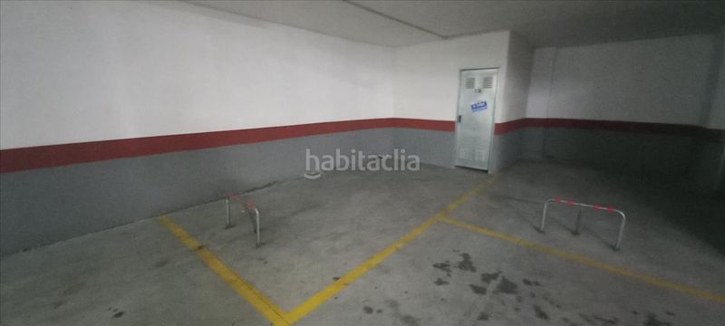 Foto 97beb083-2dcc-495c-b821-4bb8e0b3bc23. Aparcament cotxe a Meaño