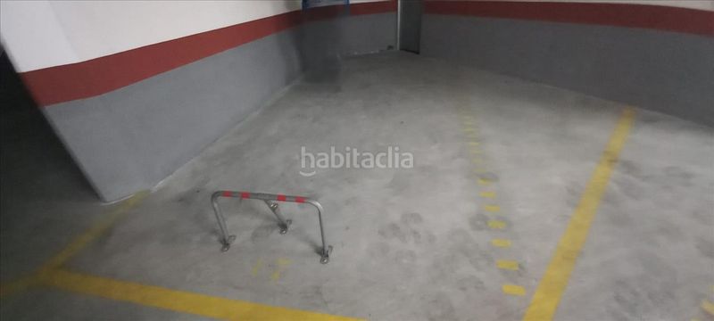 Foto fbe66bf0-6602-4764-85fa-1d50beb9d0b3. Aparcament cotxe a Meaño