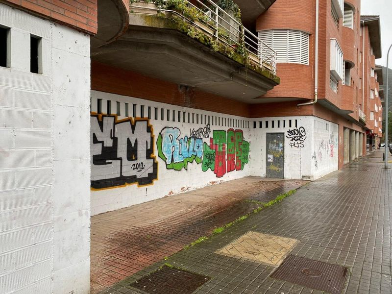 Foto 92409830-3d4a-4bb6-8016-ab417f7adc04. Local comercial a Flores de Sil - La Placa Ponferrada
