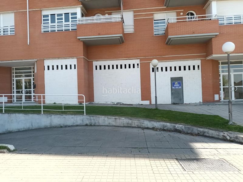 Foto 732c98b8-f763-4e71-9310-c95bbb840b43. Local comercial a Flores de Sil - La Placa Ponferrada