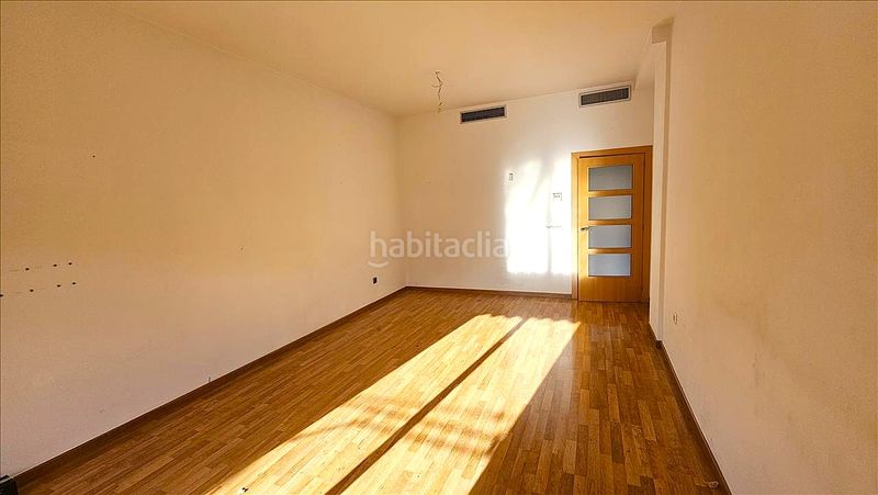 Foto f82a8e0f-b089-4f55-86e1-1b6662418da4. Casa adossada amb aparcament a Vilajuïga