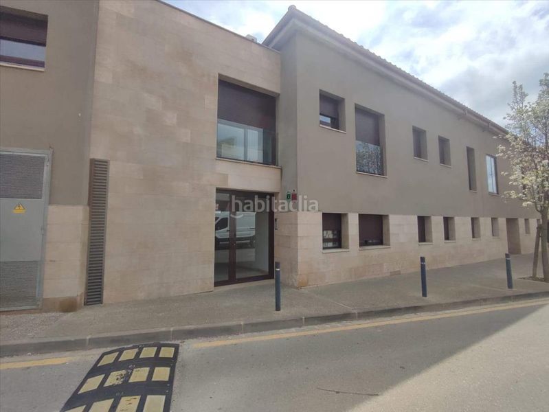 Foto 48349405-e6d1-4ac4-a260-7817e05cfcd8. Parking coche en Vilajuïga