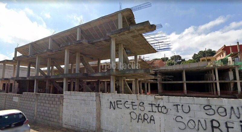 Foto e49c0d3c-3dfb-43f7-9ea9-66b2a1c40a59. Dúplex amb aparcament a San Bernabé Algeciras