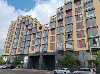 Parking coche en 6.29 A-B UNID. EJEC. 6 DEL UZP 1.03