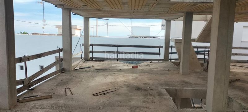 Foto b16ddb3a-d9d4-4a43-99a0-15775b8a9048. Pis a Nules