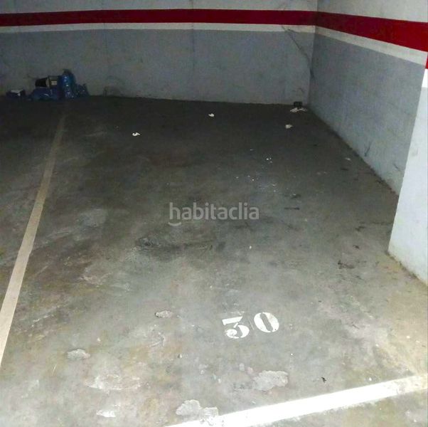 Foto 0f3b5b1d-1dc9-47a5-b7f7-a769b5d78600. Aparcament cotxe a Cassà de la Selva