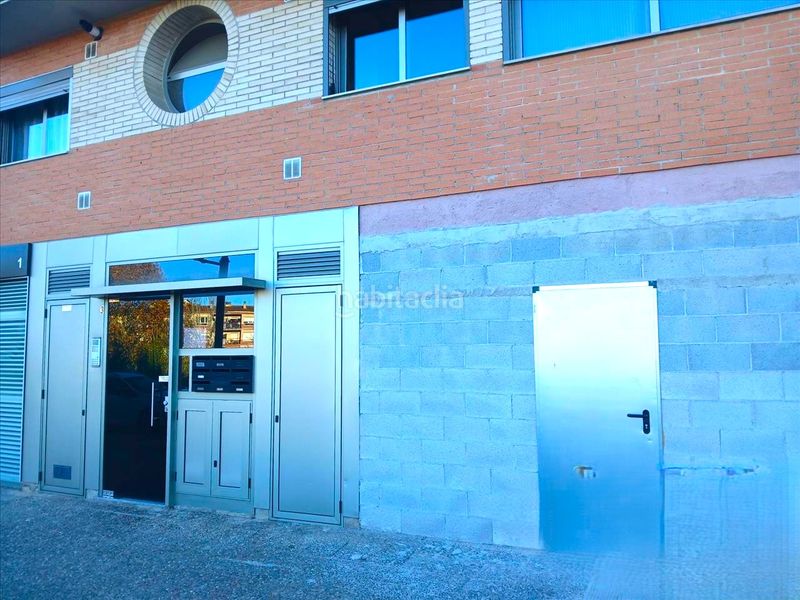 Foto 10d55e96-66af-4a4e-b173-cd7dbca36548. Aparcament cotxe a Cassà de la Selva