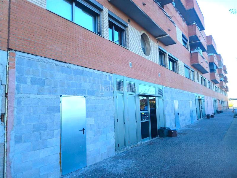 Foto df0e16ed-9aaf-478d-bd61-688fa2dd7e58. Aparcament cotxe a Cassà de la Selva