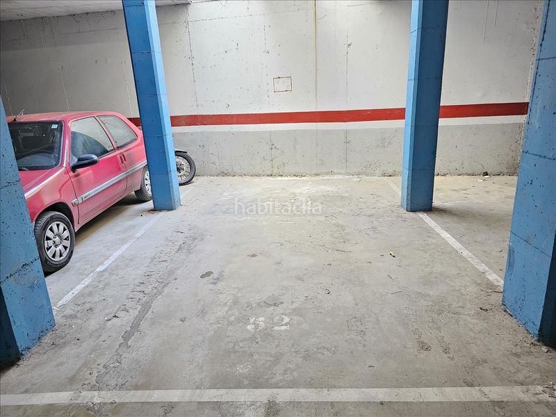 Foto ec03d6bd-8304-4860-b403-bdf556c8a0e5. Aparcament cotxe a Cassà de la Selva
