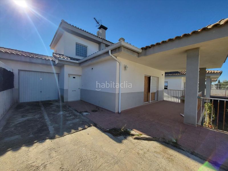 Foto 860005f1-649c-4978-a925-81adeedcf1b1. Chalet en Monserrat