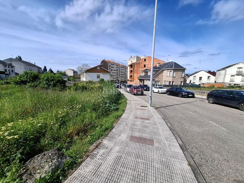 Foto 64a2b5d4-445a-469e-b326-472de189aaab. Terreny residencial a Burela