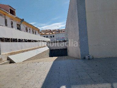 Foto 8074e54c-8424-4b68-8bc3-c11f71a0f358. Aparcament cotxe a Bahia Mazarrón