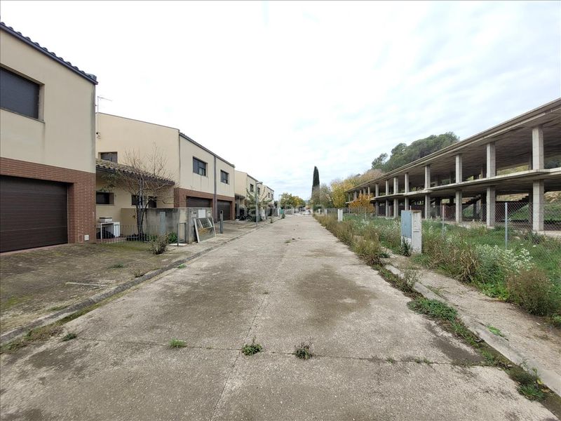 Foto b17e497a-ee38-4441-bdb4-e3f8575e0bf3. Edifici a Cervià de Ter