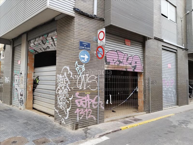 Foto b3a3e5c4-e41c-4cb6-8904-a315b0d2a3db. Local comercial a Massanassa