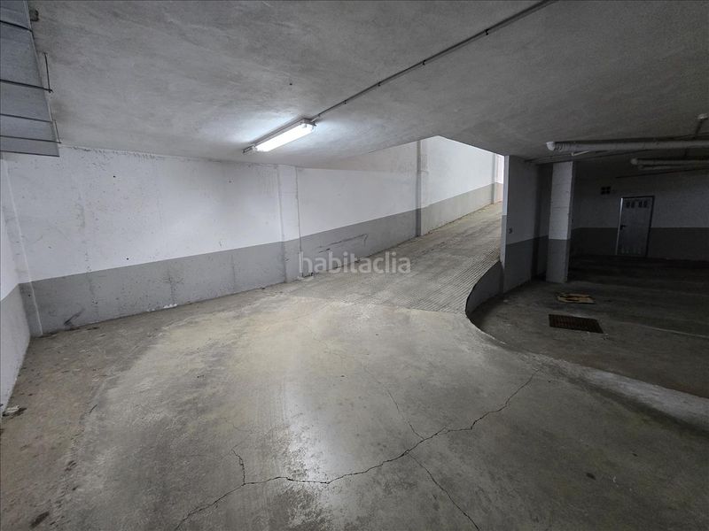 Foto 0fddd0d8-9747-4e15-b875-719505d1a2dc. Aparcament cotxe a Real de Montroi