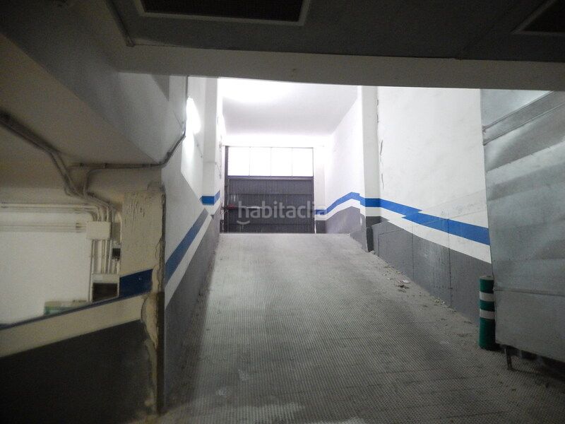 Foto eea32b09-c679-4c8d-8a6d-21914e04754c. Aparcament cotxe a San José-Los Metales Sagunt