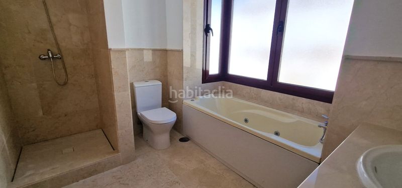 Foto aacda143-2c60-4ee4-8f9f-c2d584d72a4a. Casa adossada a Cártama pueblo Cártama