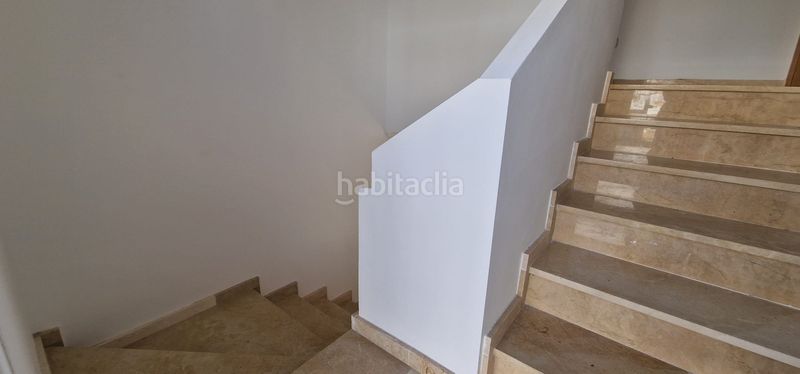 Foto b95f2dfe-e5e6-46aa-b8cd-29f97c578338. Casa adossada a Cártama pueblo Cártama