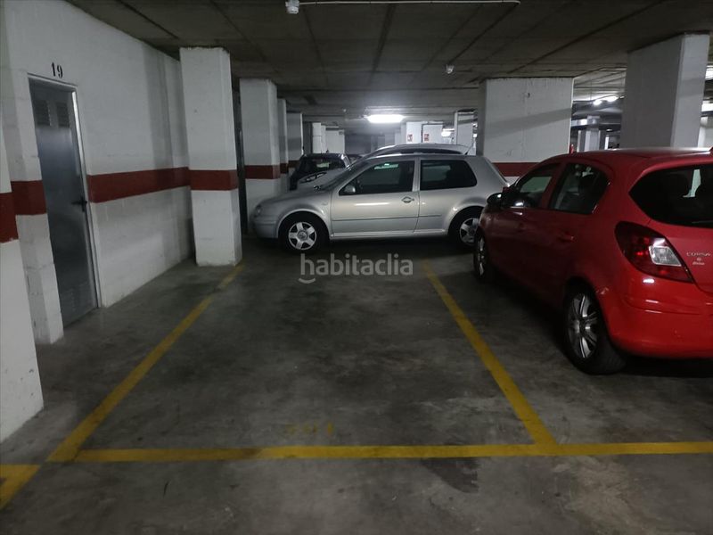 Foto 616b726a-56a0-4d0a-8174-f844e539daad. Aparcament cotxe a colores - entreparques Sevilla